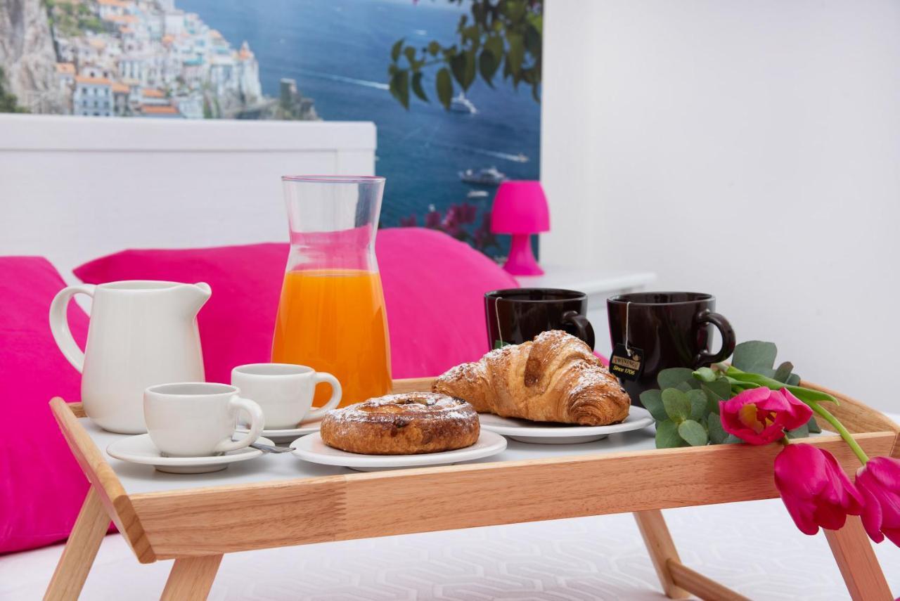 Stanza Tasso - De Vivo Realty Sorrento Bed & Breakfast ภายนอก รูปภาพ