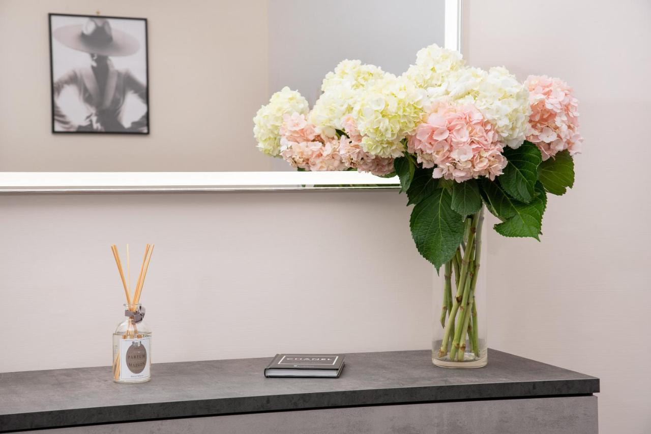 Stanza Tasso - De Vivo Realty Sorrento Bed & Breakfast ภายนอก รูปภาพ