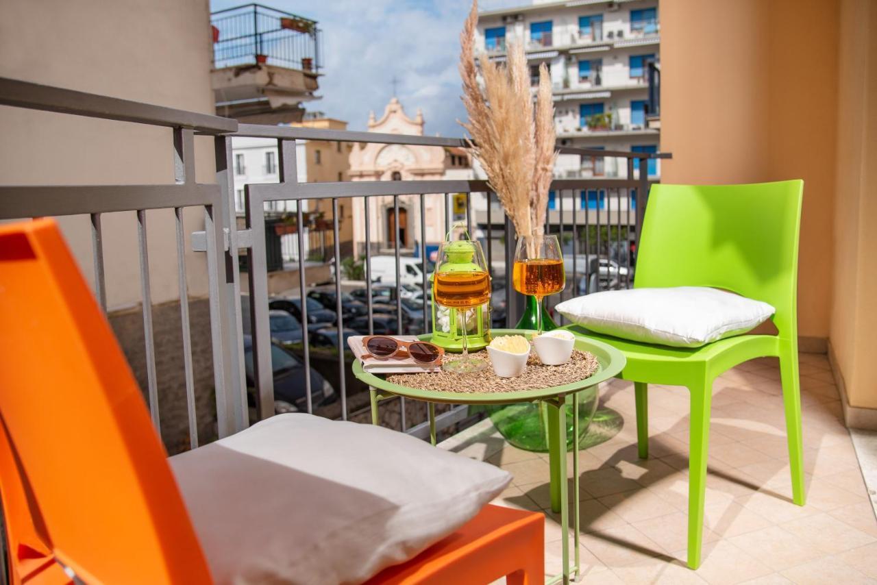 Stanza Tasso - De Vivo Realty Sorrento Bed & Breakfast ภายนอก รูปภาพ